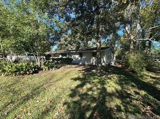 11245 Red Oak Dr, Baton Rouge, LA 70815