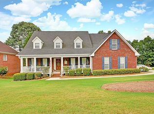 3208 Haleys Way SE, Conyers, GA