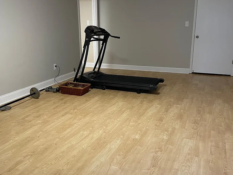 3rd bedroom downstairs with separate AC unit