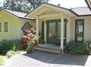 315 Highlands Dr, Eastsound, WA 98245