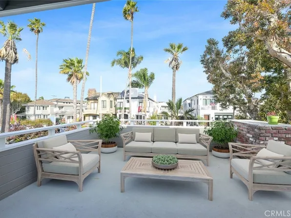 411 Goldenrod Ave #B, Corona Del Mar, CA 92625