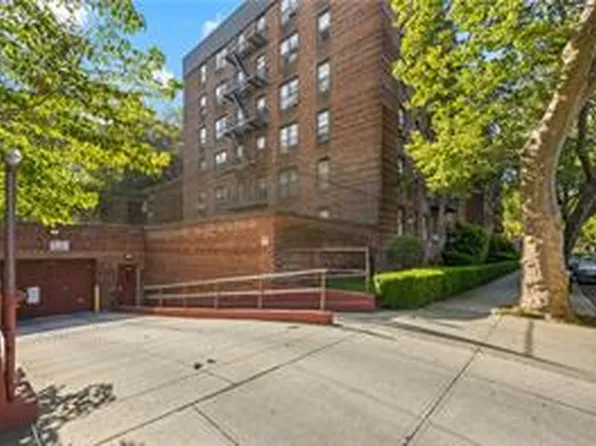 2212 Brigham Street image 15 of 18