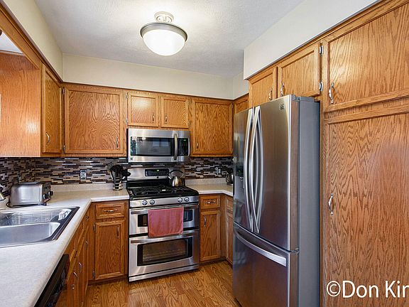 5th image of 2312 S Highland View Cir SE