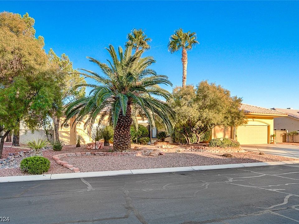 4554 Blue Mesa Way, Las Vegas, NV 89129 | MLS #2558939 | Zillow