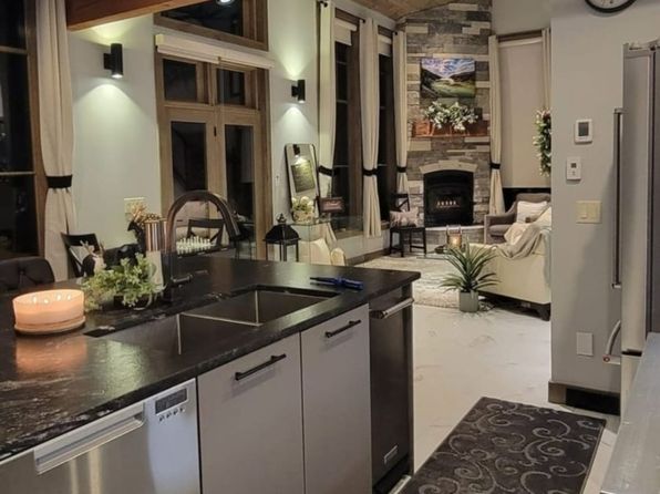 (undisclosed Address)