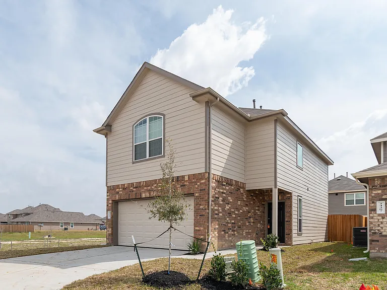 24303 Dolce Marina Ct — Photo 3