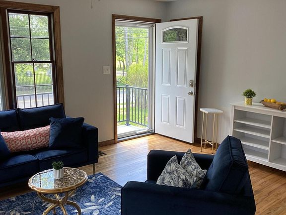 2nd image of 2727 Keith Ave