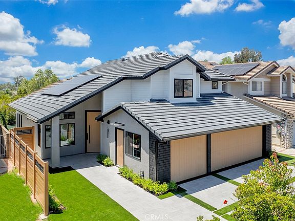 2nd image of 32232 Fall River Rd