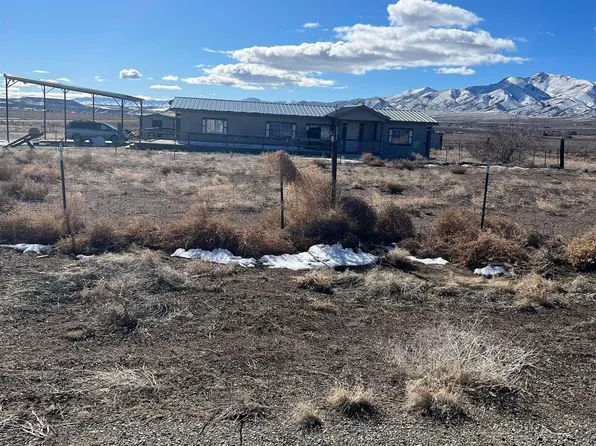7 Mandchris Dr, Yerington, NV 89447
