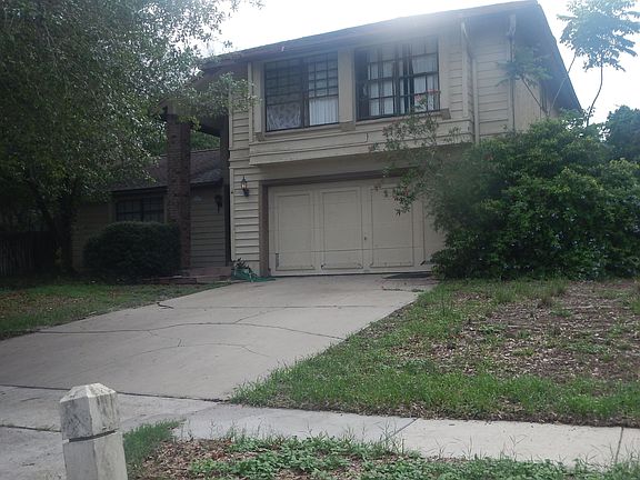 3rd image of 5510 Bay Lagoon Cir