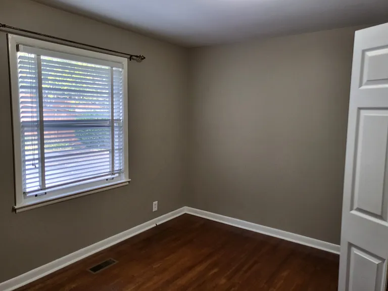 Middle back bedroom