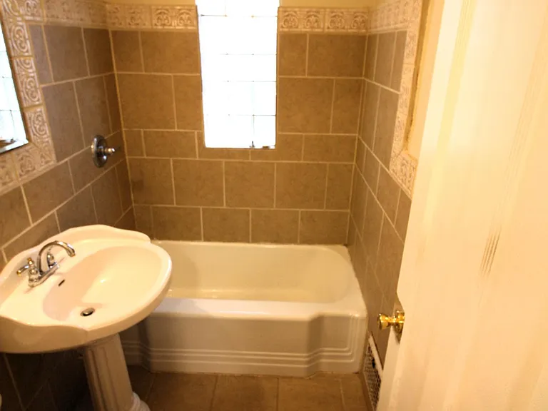Full bath