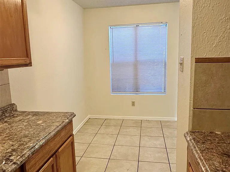 4322 Gillis St #206 — Photo 13