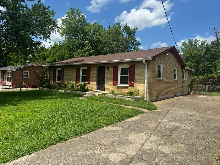 3828 Boatner Dr — Photo 2