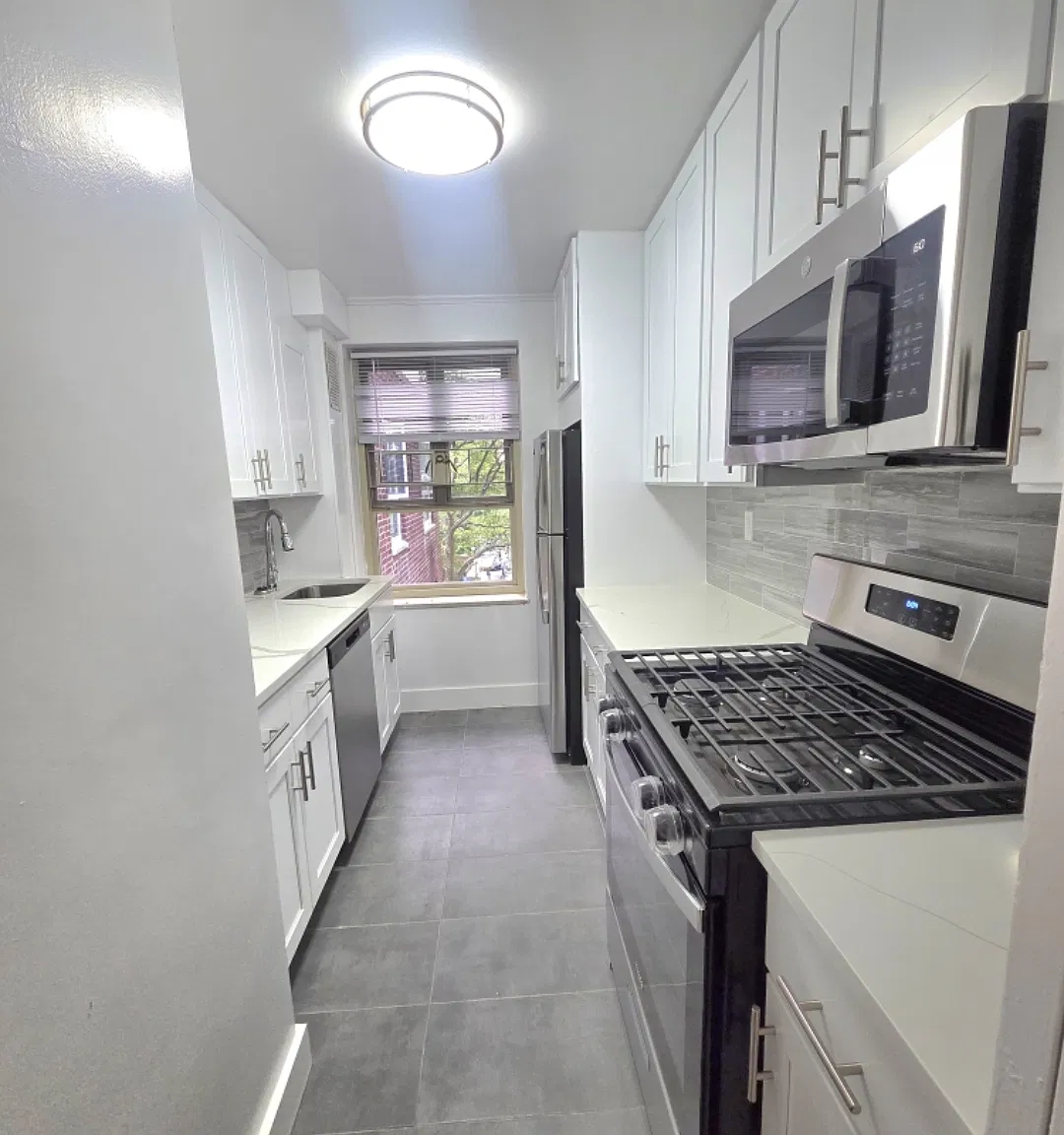 1 bed, 845 sqft, $2,295 — Photo 4