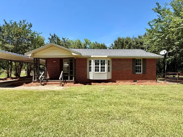 109 Gaff Ave, Fitzgerald, GA 31750