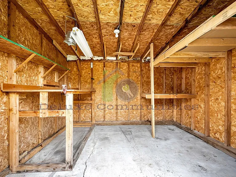 404 Russell St — Photo 33