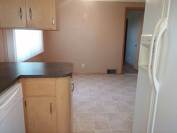 2nd image of 1206 Day St