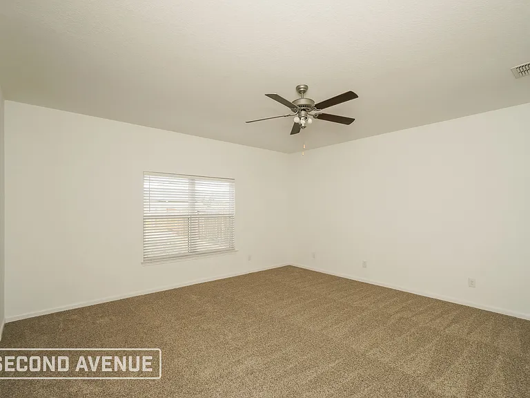 3027 Jackson Smt — Photo 8