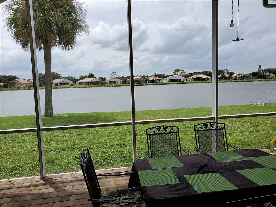 1st image of 26303 Stillwater Cir