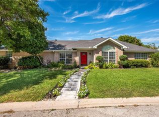 714 Parkridge Dr, Decatur, TX 76234