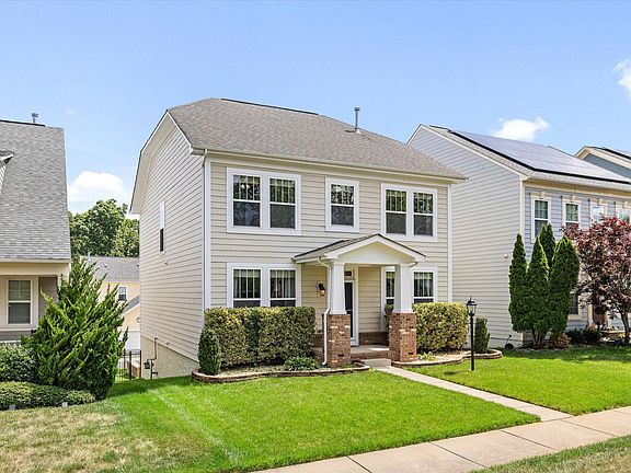 3rd image of 1713 Idlewild Blvd