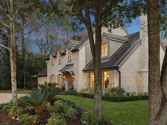 4th image of 23 Hickory Ridge Dr