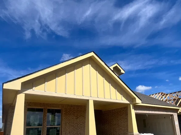 10120 Oakstone Dr, Wht Settlemt, TX 76108