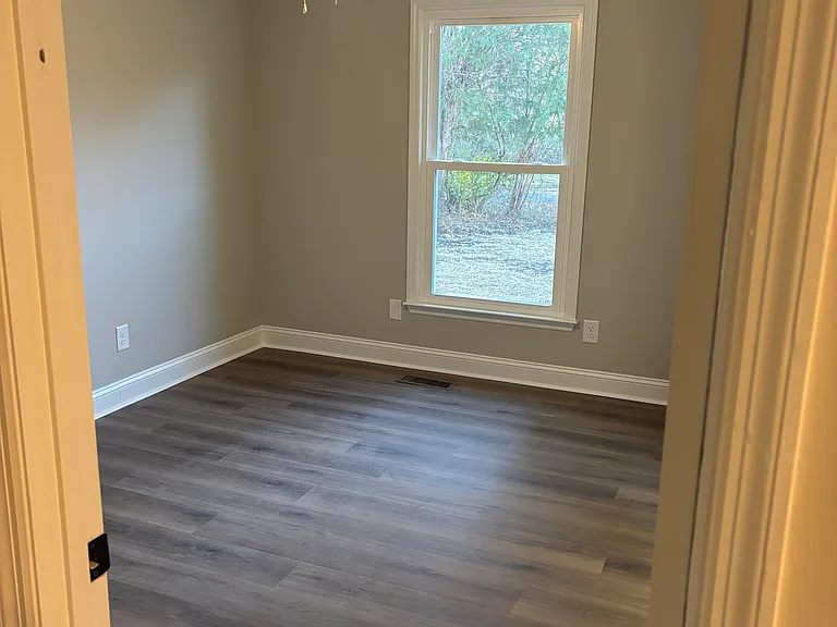 205 Cedar Forest Ln — Photo 12
