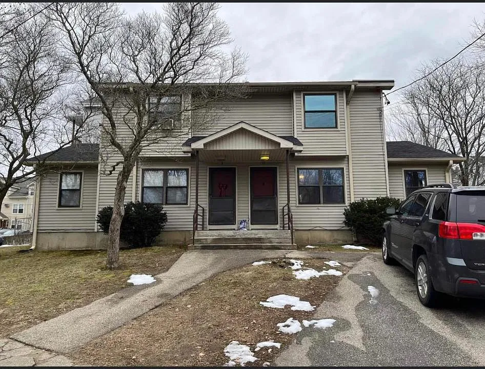 10 West St