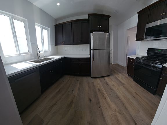 kitchen wide angle picture