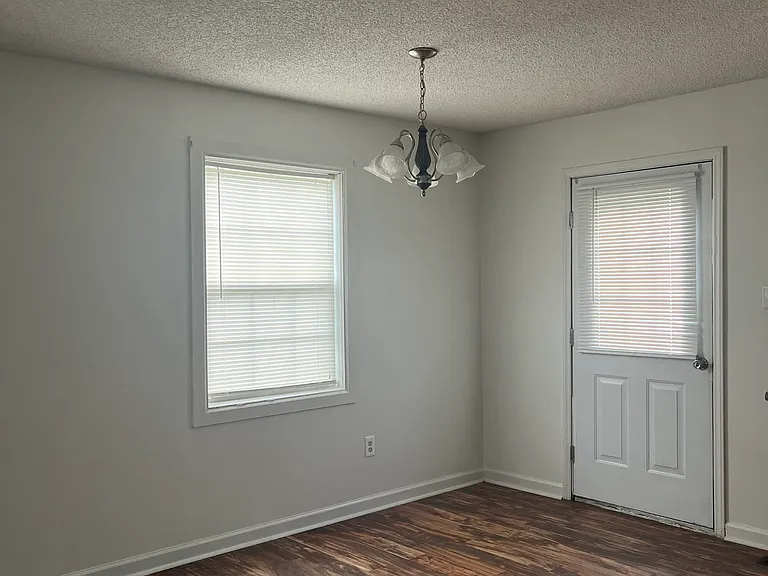 106 Taylor St — Photo 9