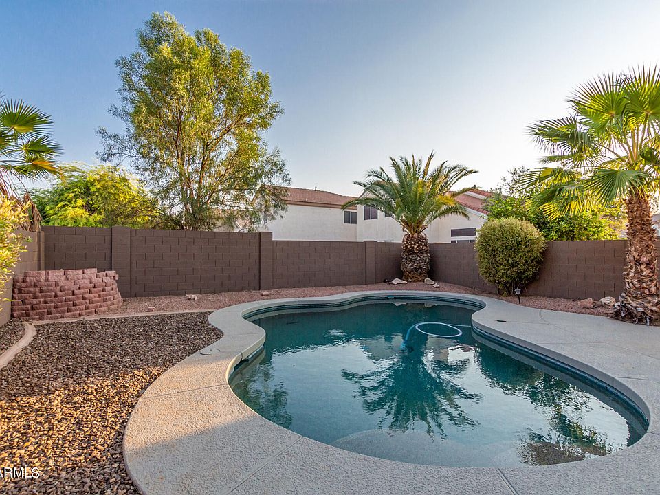 1st image of 13623 W Desert Flower Dr