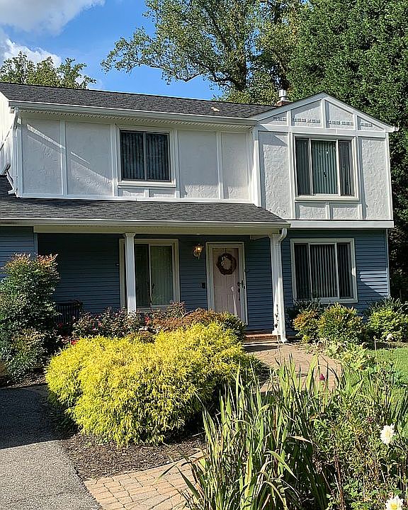 2nd image of 1682 Winchester Rd