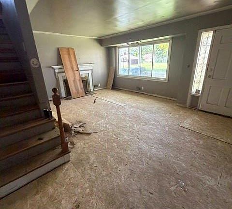 5th image of 3221 Barth St