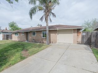 5625 E Tarpey Dr, Fresno, CA
