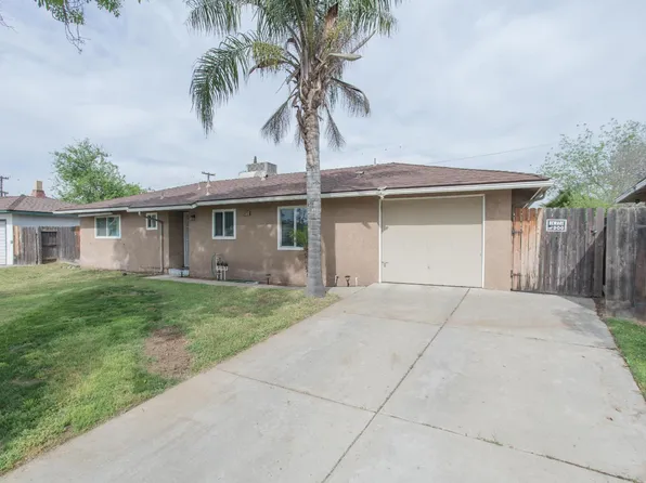 5625 E Tarpey Dr, Fresno, CA 93727