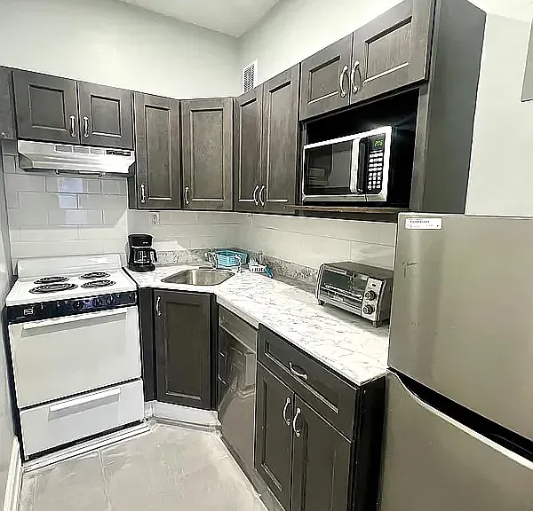 423 W 144th St #4F — Photo 3