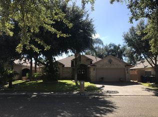 2015 Manzanares Dr, Laredo, TX 78045