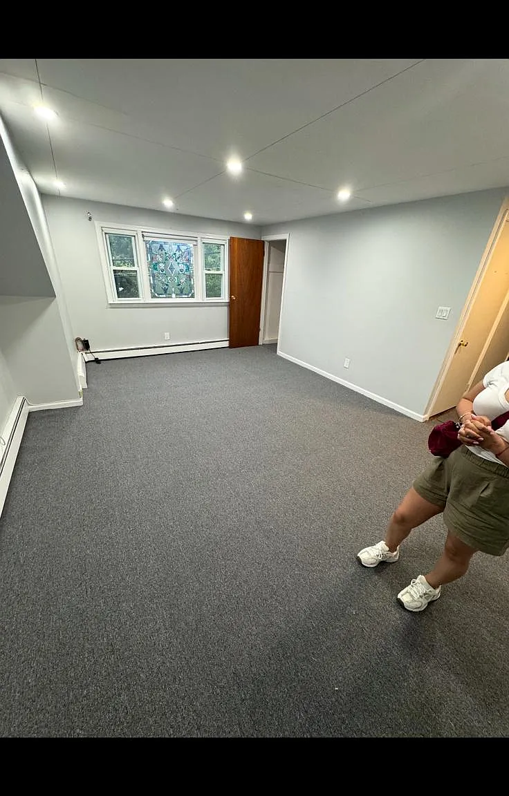 45 Chestnut St — Photo 3