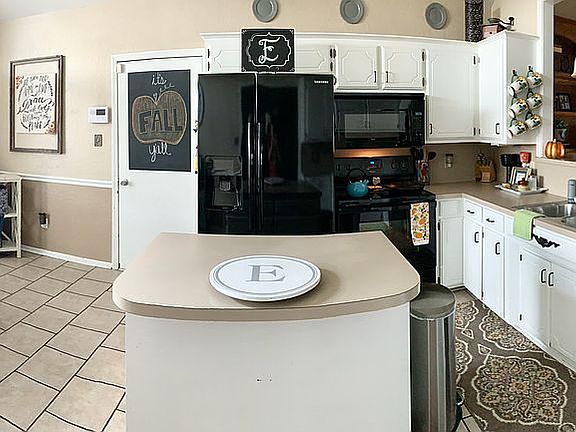 3rd image of 7221 NW Dogwood Ln
