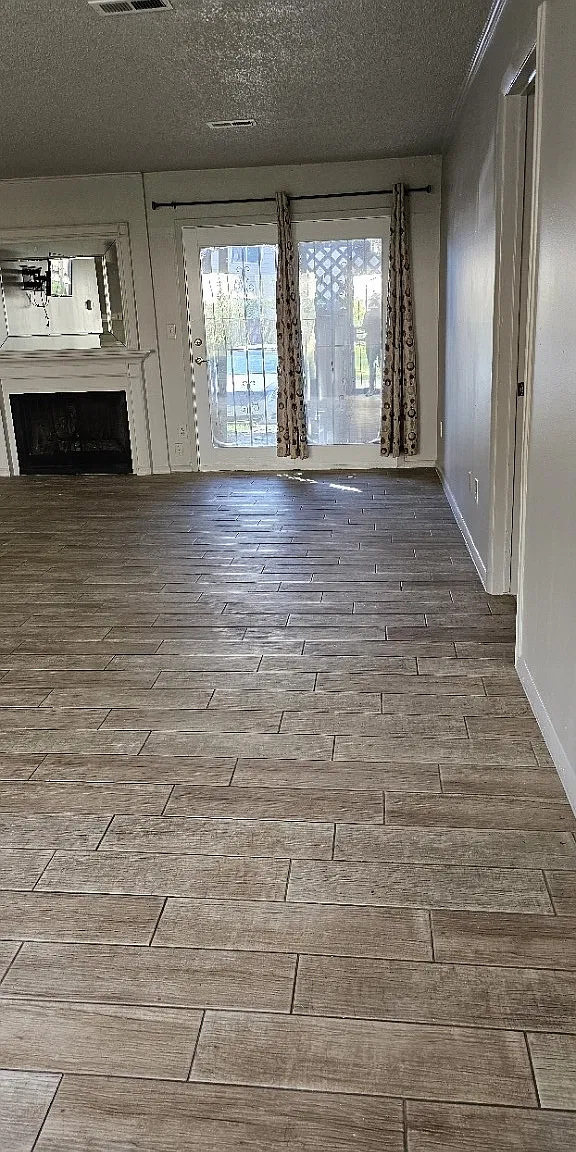 2 bed, 2.0 bath, 1014 sqft, $1,100 — Photo 1
