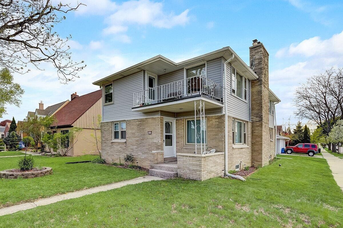 4945 South Lake Dr, Cudahy, WI 53110 Zillow