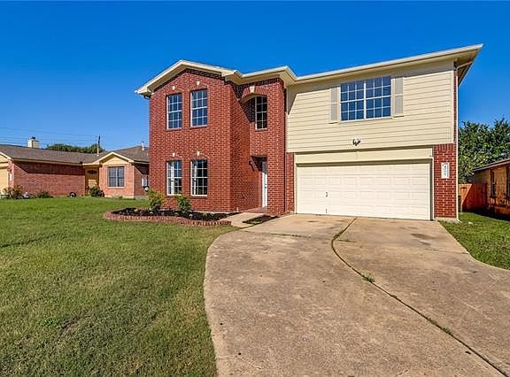 2nd image of 4009 Eagles Nest St