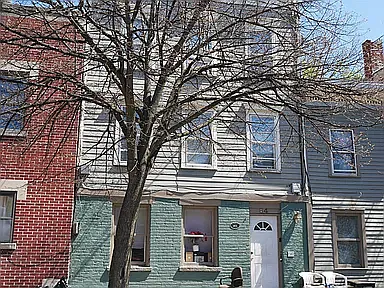 84 Clinton St — Photo 2