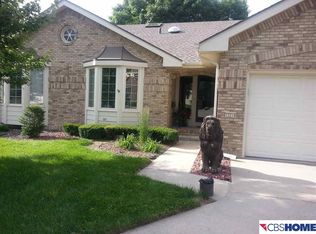 13216 Willis Cir, Omaha, NE 68164