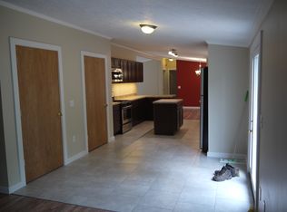 7490 S Pleasantview Rd, Harbor Springs, MI 49740