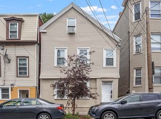 426 Saratoga St, East Boston, MA 02128