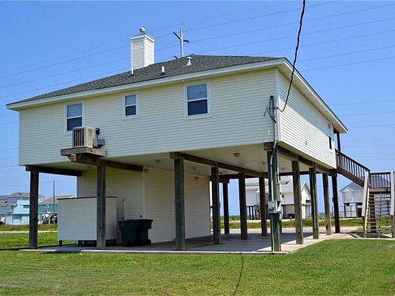 3rd image of 23162 Verano Dr