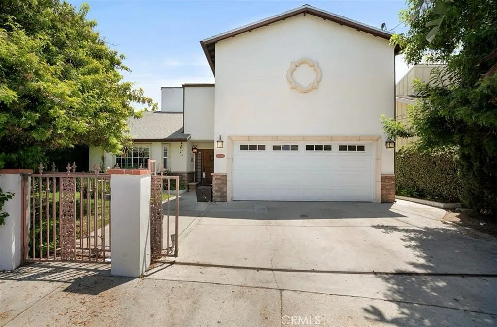 5 bed, 2791 sqft, $6,995 — Photo 1